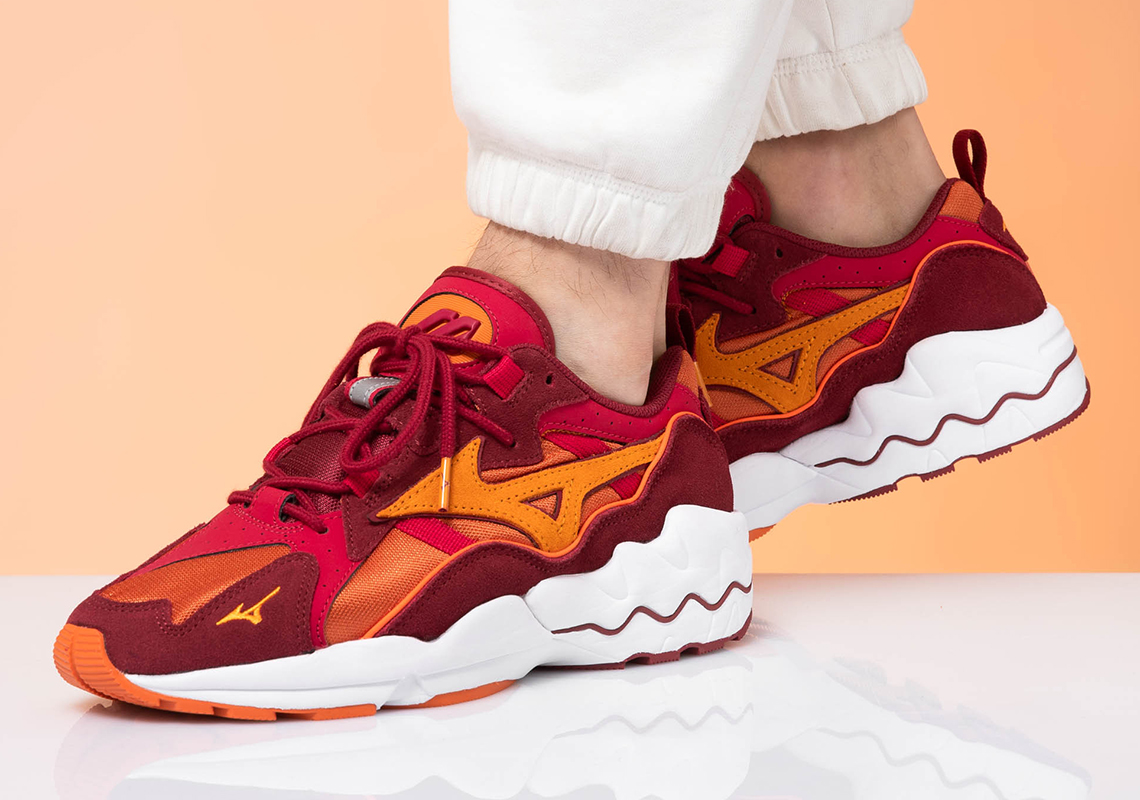 The Mizuno Wave Rider 1 Gets Seasonal With Red And Pumpkin Orange