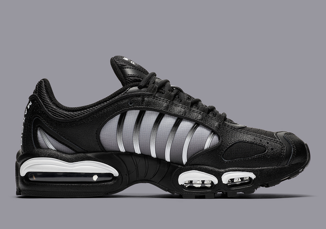 Nike Air Max Tailwind Iv Black White Aq2567 004 2