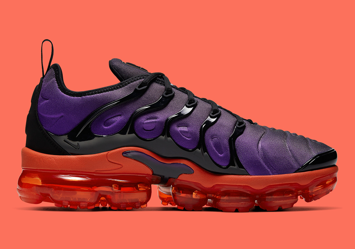 Nike Air Vapormax Plus Purple Red 924453 500 3