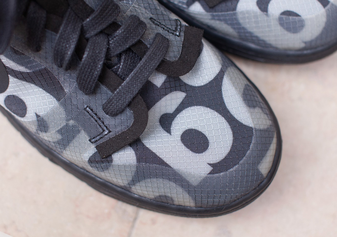 Comme Des Garcons Nike Dunk Low Detailed Photos 4