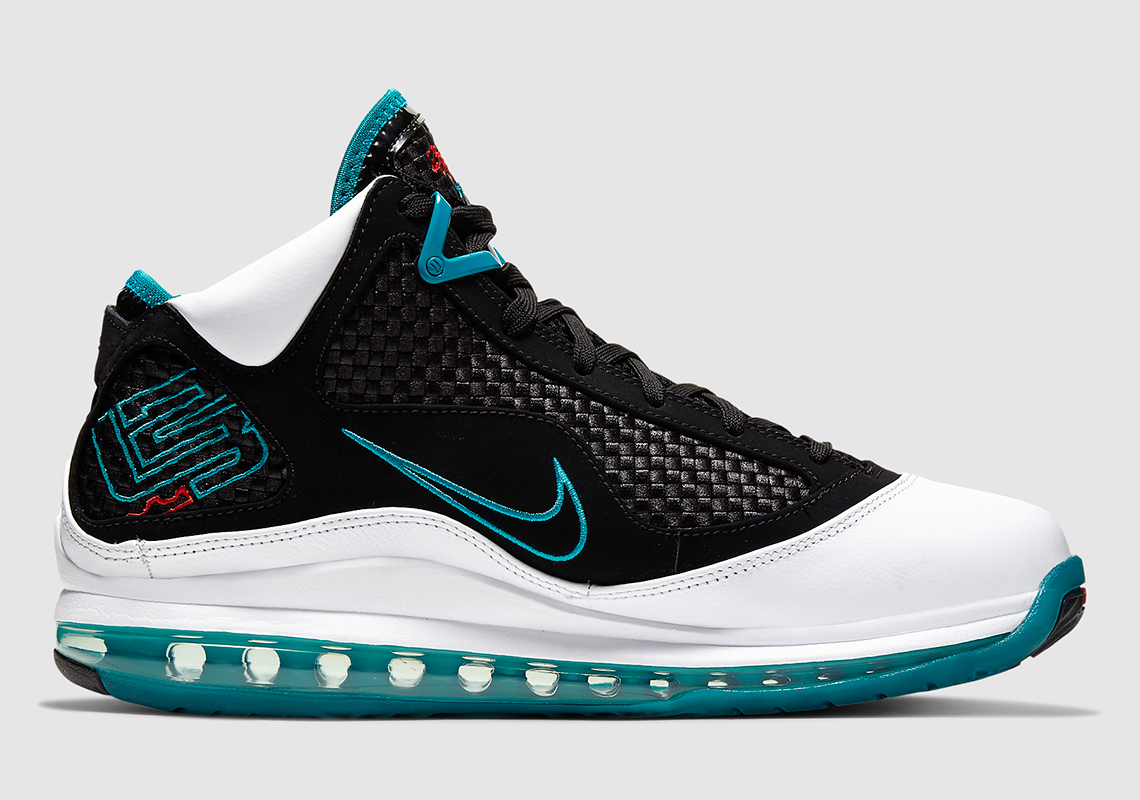 Lebron 7 Retro Red Carpet Cu5133 100 2