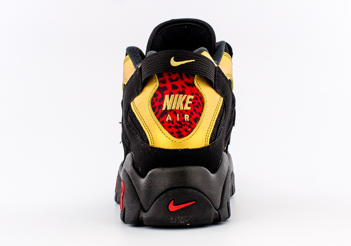 Nike Air Barrage Ct1573 700 4