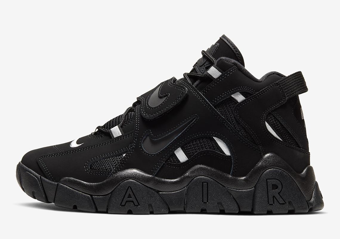 Nike Air Barrage Mid Triple Black At7847 002 1