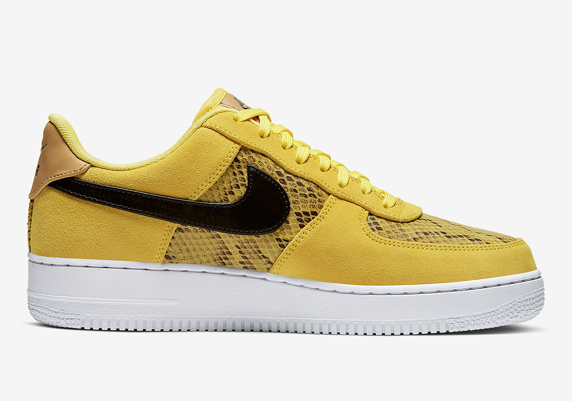 Nike Air Force 1 Low Yellow Snakeskin Bq4424 700 5