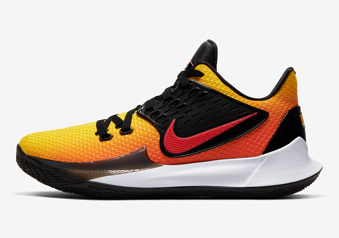 Nike Kyrie Low 2 Av6338 800 1