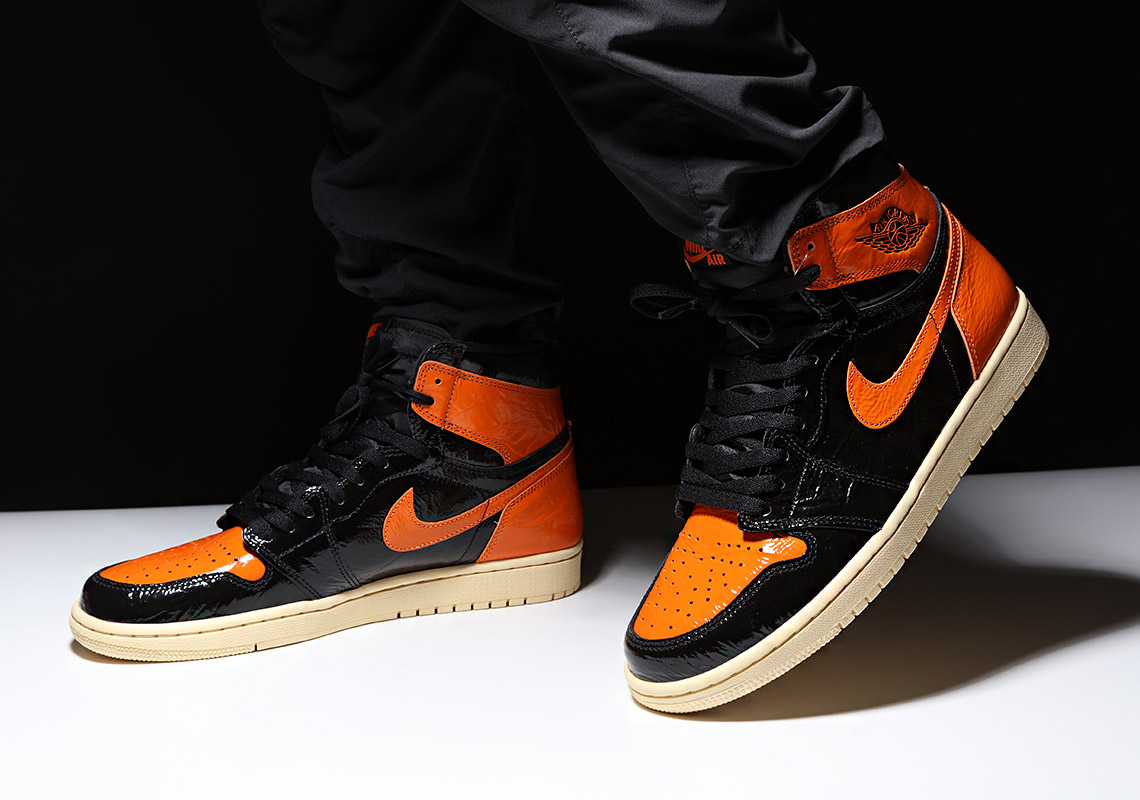 The Air Jordan 1 "Shattered Backboard 3.0" Is Releasing October 26th