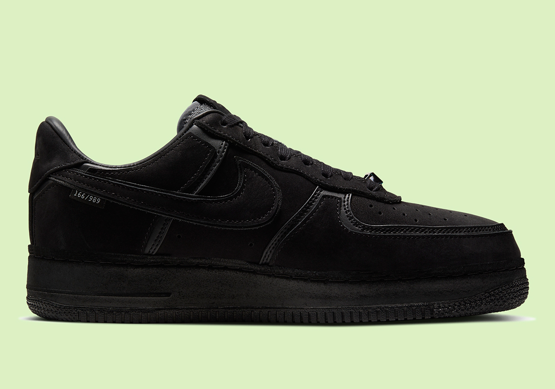 A Ma Maniere Nike Air Force 1 Triple Black Cq1087 002 4