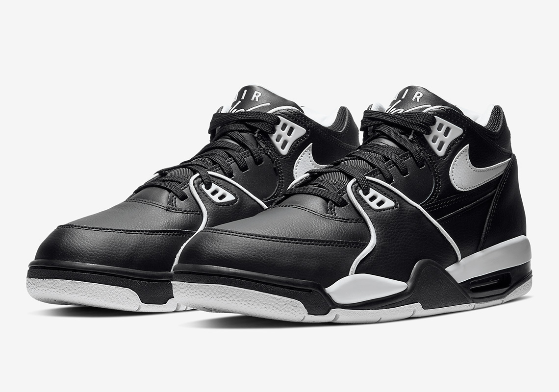 The Nike Air Flight 89 Returns In Original Black And White