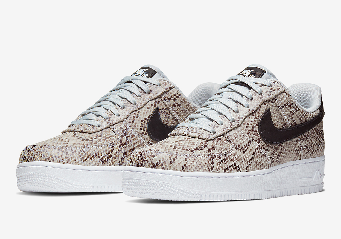 Nike Air Force 1 Snakeskin Bq4424 100 5