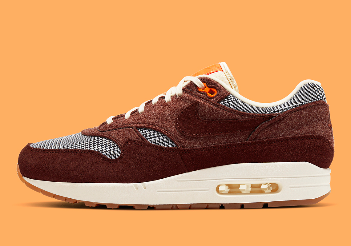 Nike Air Max 1 Houndstooth Ct1207 200 1