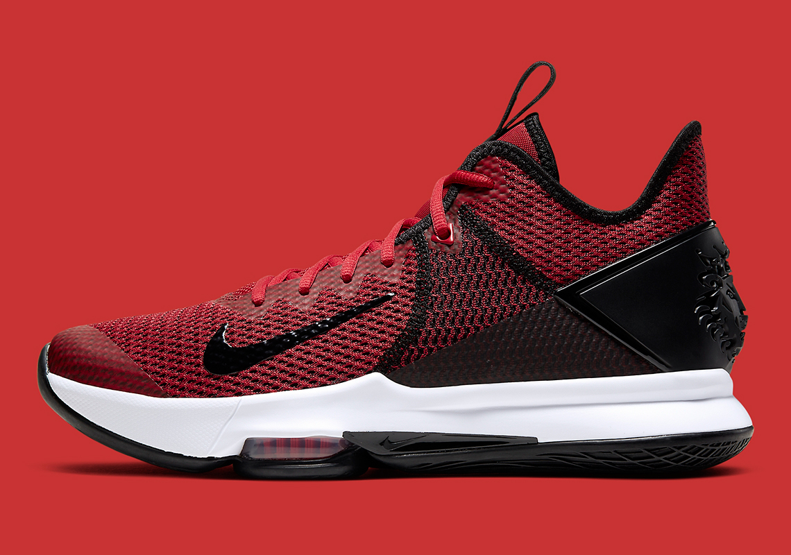 The Nike LeBron Witness 4 "Bred" Is Available