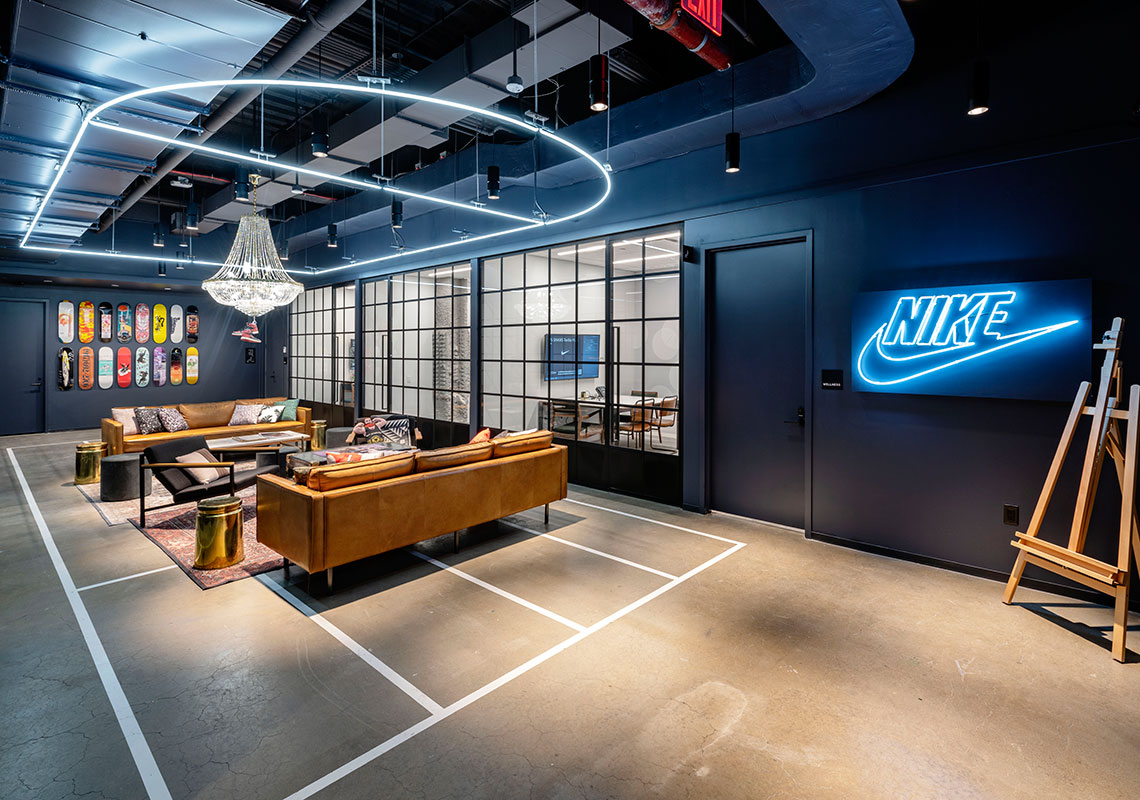 Nike S23nyc Studio 8