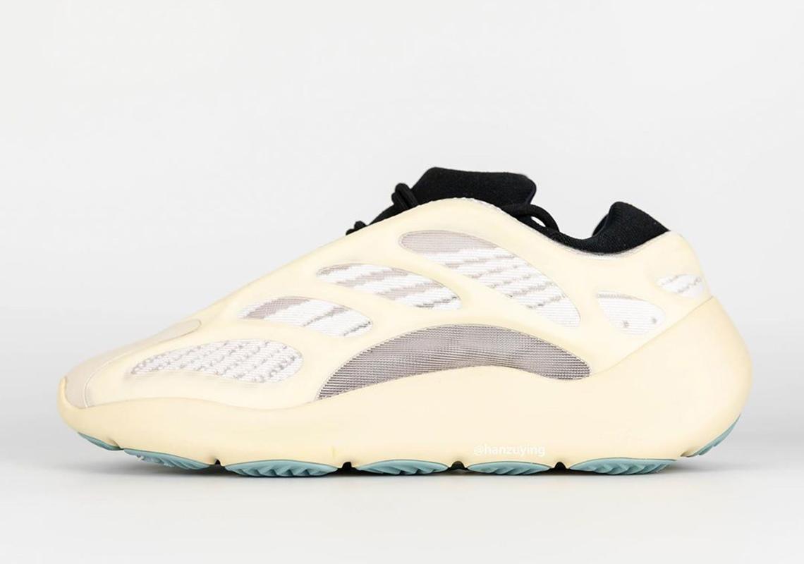 Adidas Yeezy Boost 700 V3 Fw4980 5