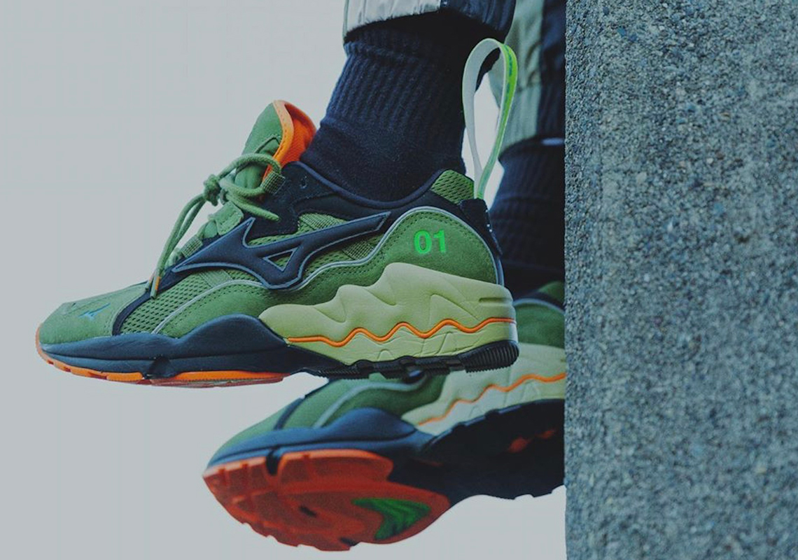 mita sneakers Links With 24Karats For The Mizuno Wave Rider 1