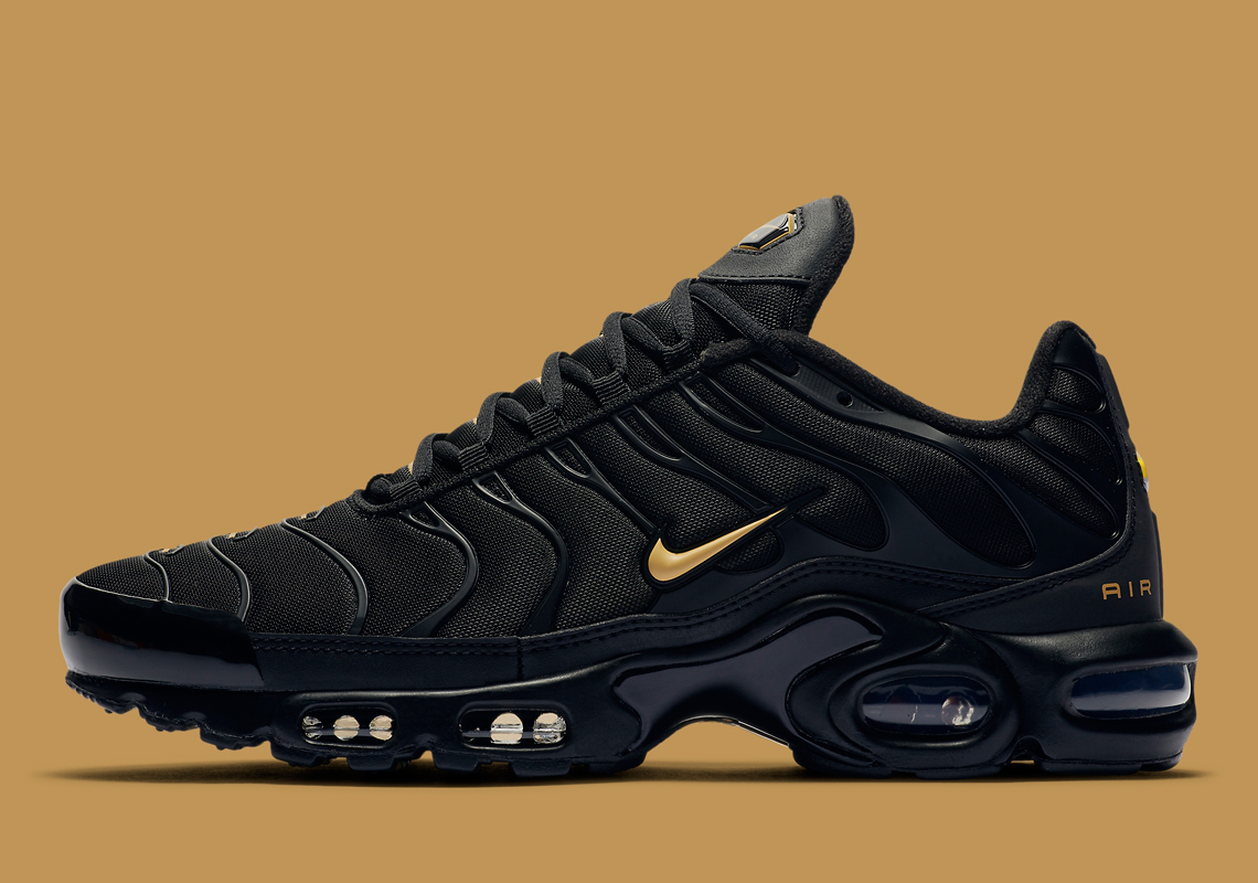 The Nike Air Max Plus Gets A Sharp Black And Gold Update