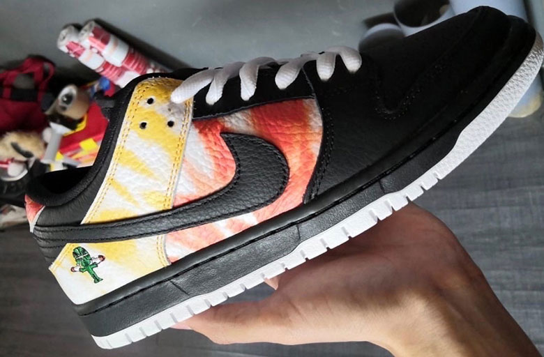 Nike Sb Dunk Low Raygun Tie Dye 1