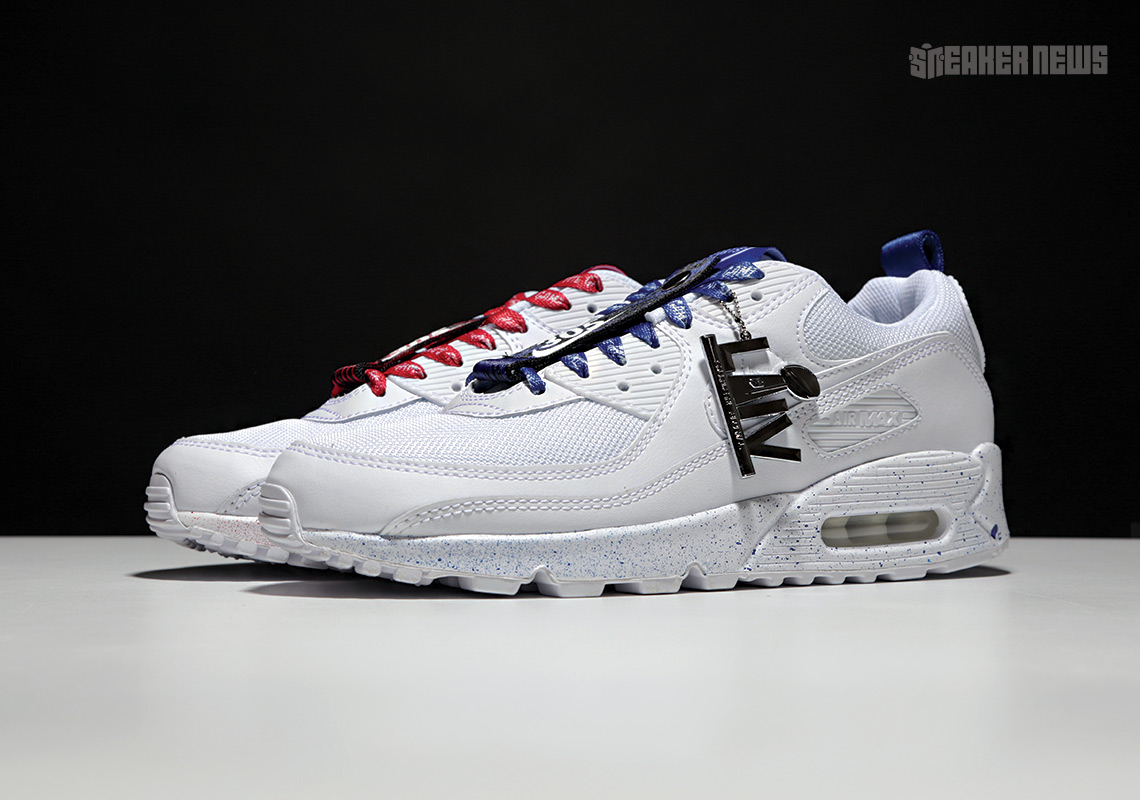 Air Max 90 Super Bowl Beauty Shots 1