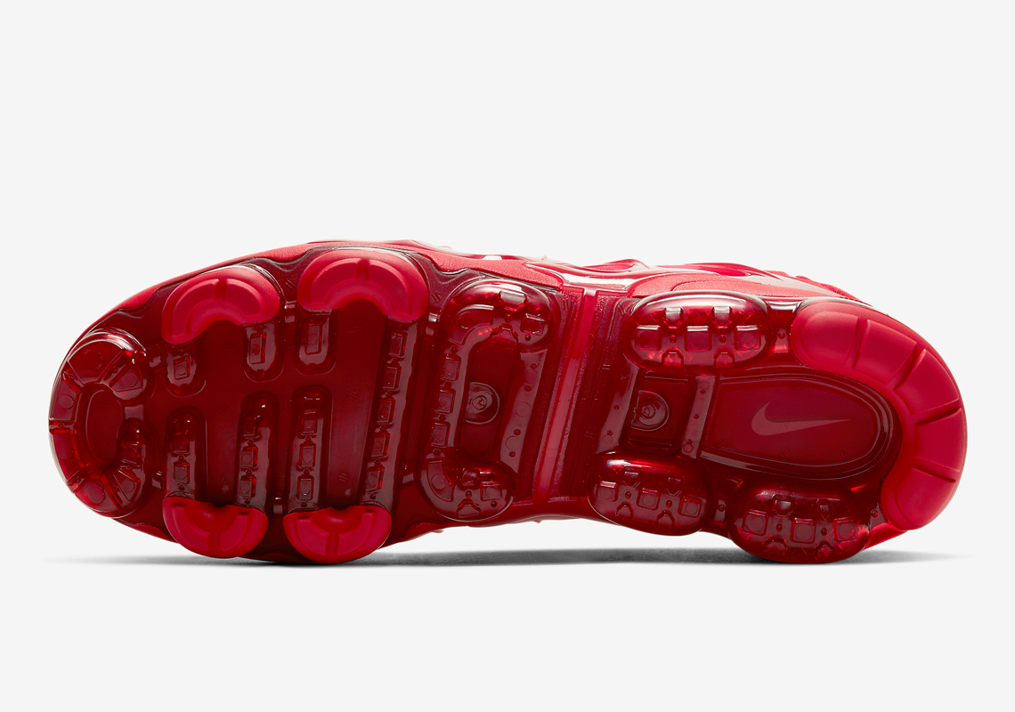 Nike Vapormax Plus Valentnes Day Cw6973 600 1