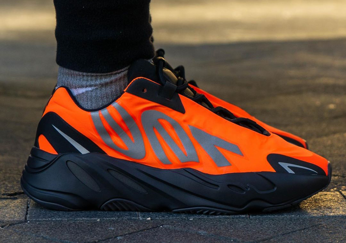 Adidas Yeezy 700 Mnvn Orange Fv3258 2