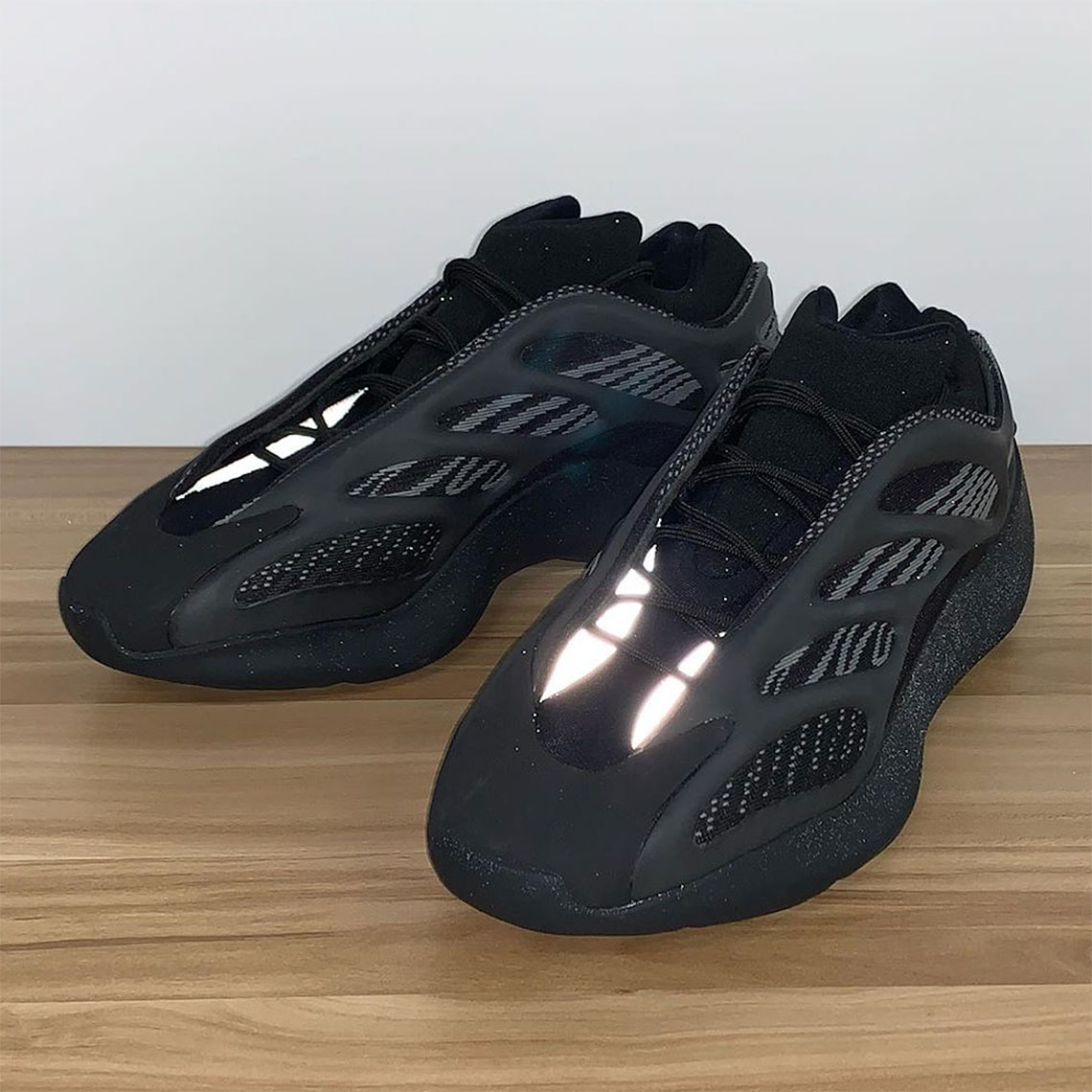 Adidas Yeezy 700 V3 Black 2