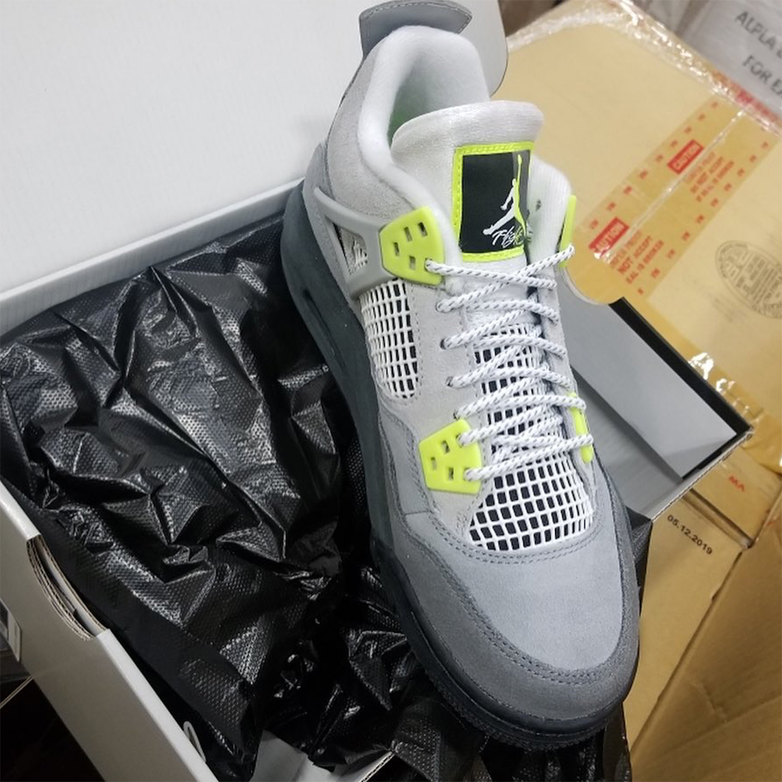 Air Jordan 4 Gs Air Max 95 Grey Volt Anthracite Ct5343 007 3