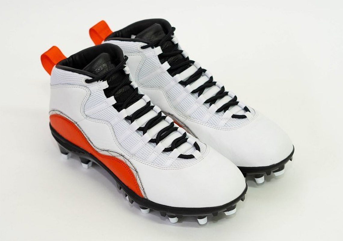 Jordan 10 Solefly Cleats