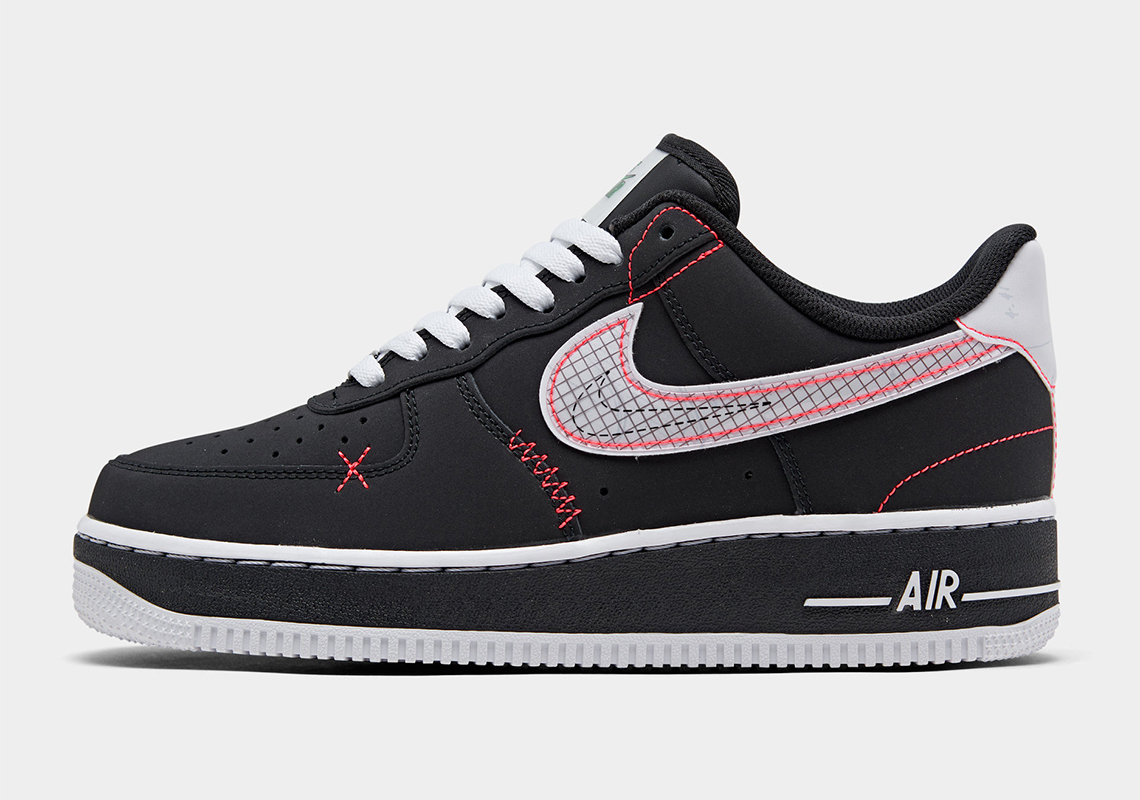 Nike's Air Force 1 Low Emerges Again With Exposed Stitchings