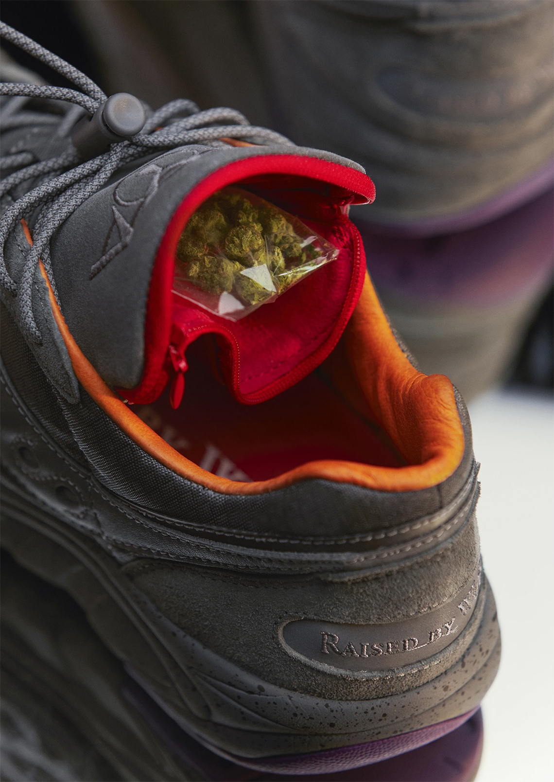 Raised By Wolves Saucony Aya 2