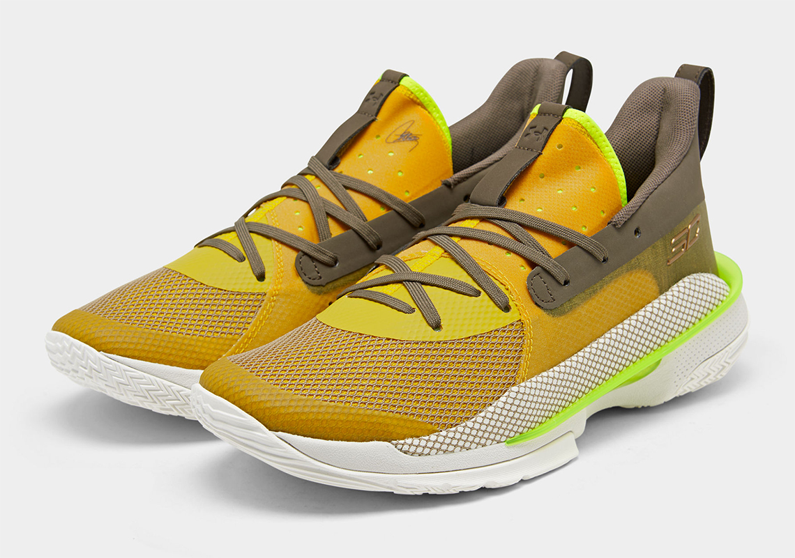 Ua Curry 7 Zepellin Yellow 2