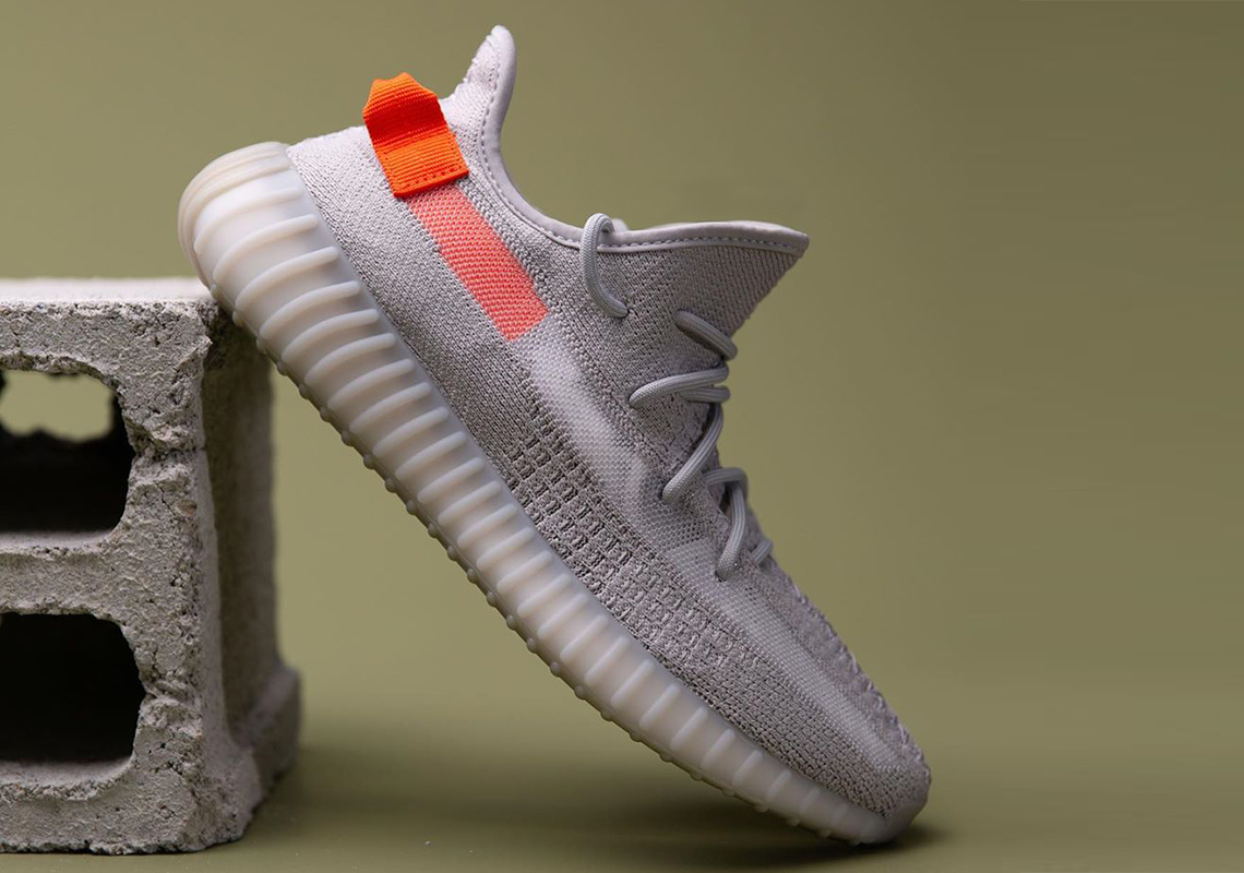 Best Look Yet At The adidas Yeezy Boost 350 v2 "Tail Light"