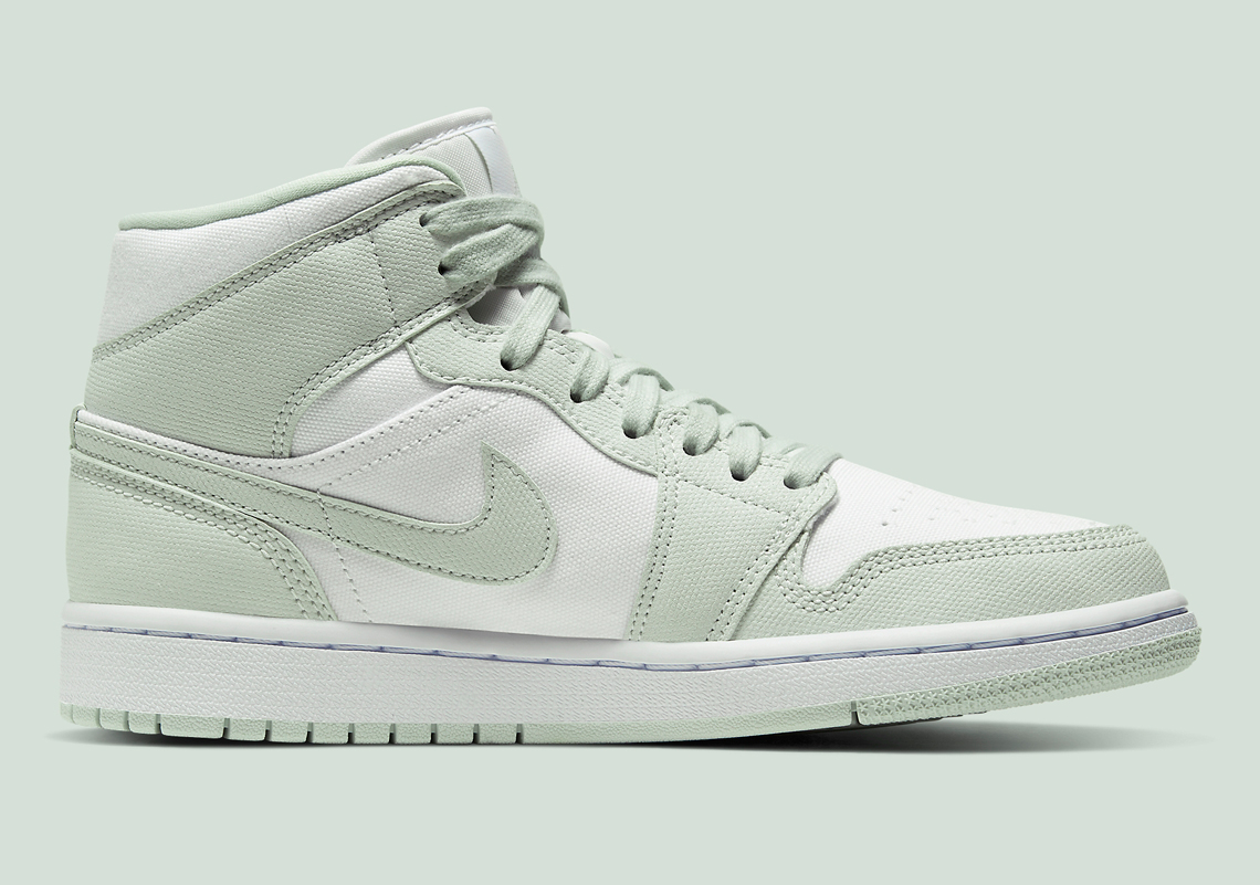 Air Jordan 1 Mid Wmns Cv5280 103 2