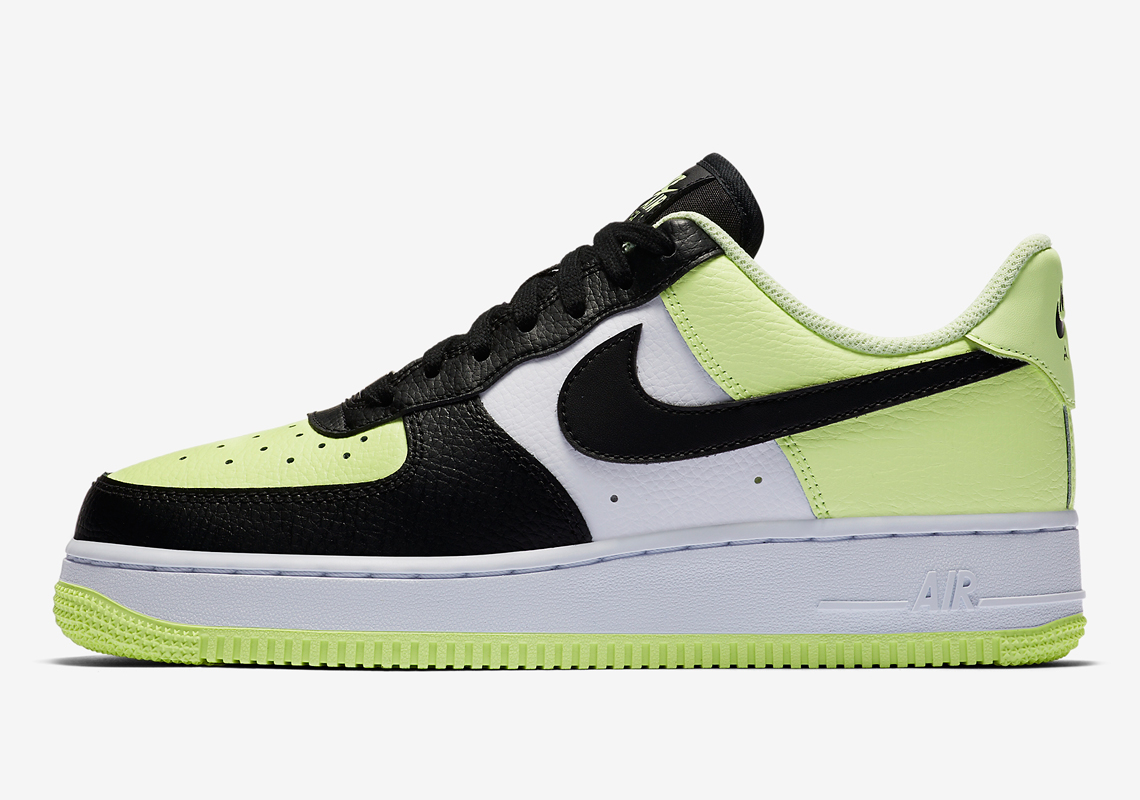 Nike Air Force 1 Low Cw2361 700 2