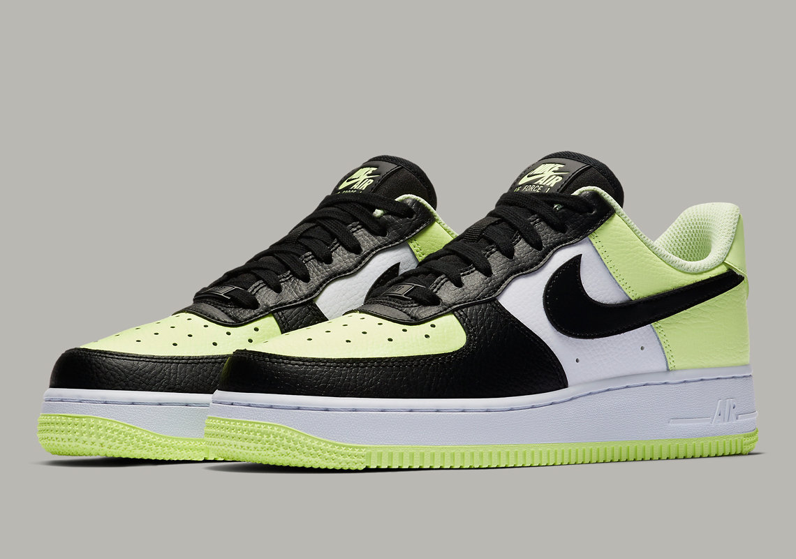 Nike Air Force 1 Low "Barely Volt" Makes Use Of Black-Toe Color-blocking