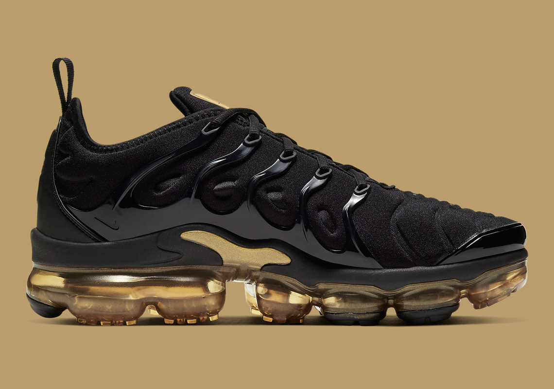 Nike Vapormax Plus Cw7299 001 2