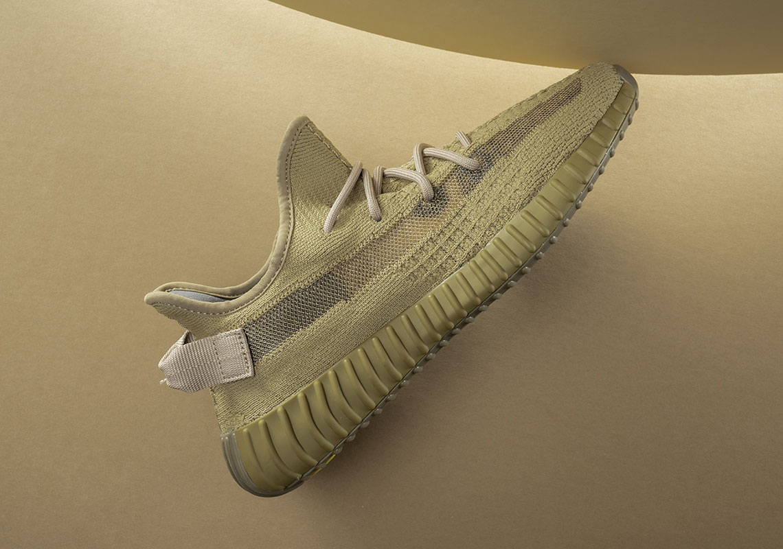 Adidas Yeezy 350 Earth Photo 2