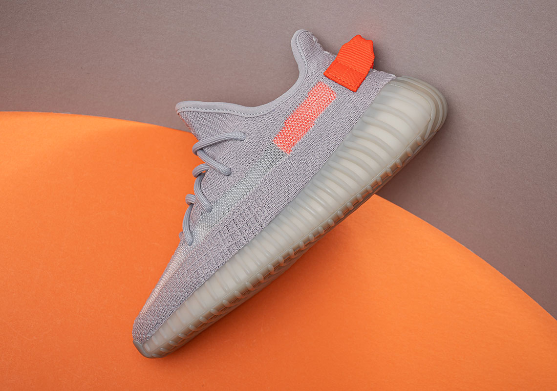 Adidas Yeezy 350 Taillight Photos 2