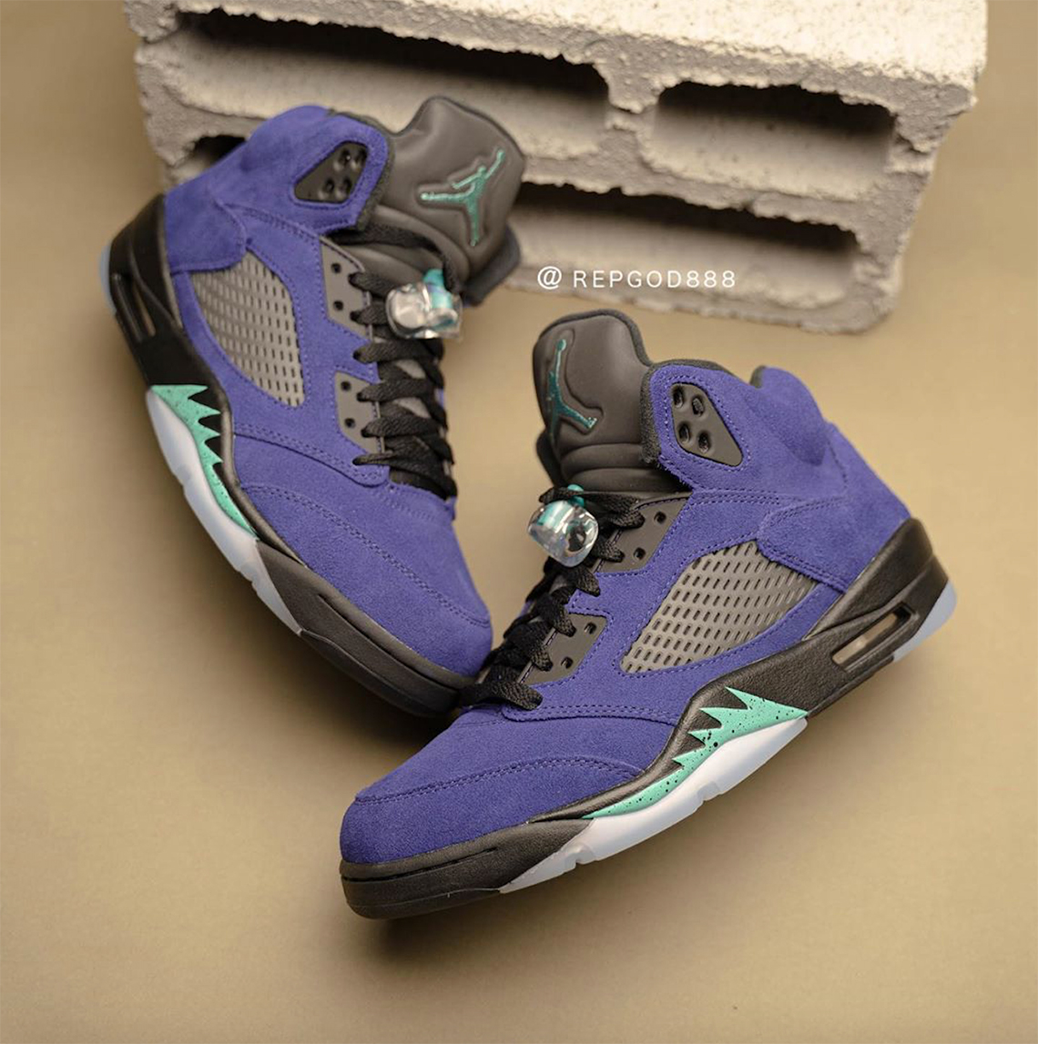 Air Jordan 5 Reverse Grape 136027 500 8