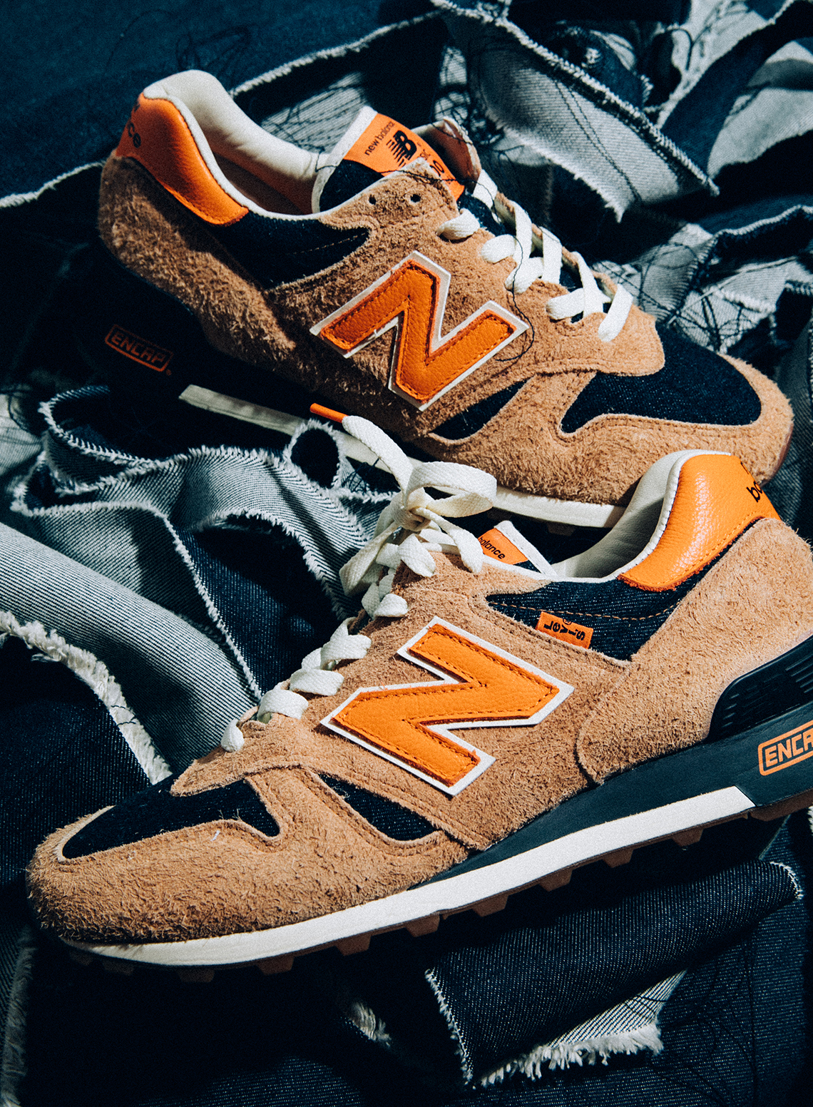 Levis New Balance 1300 2