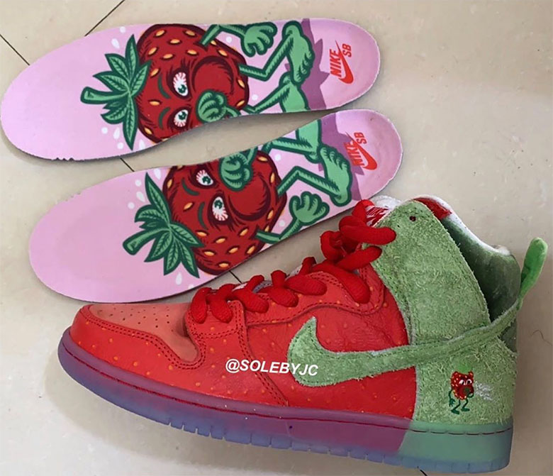 Nike Sb Dunk High Strawberry Cough 2