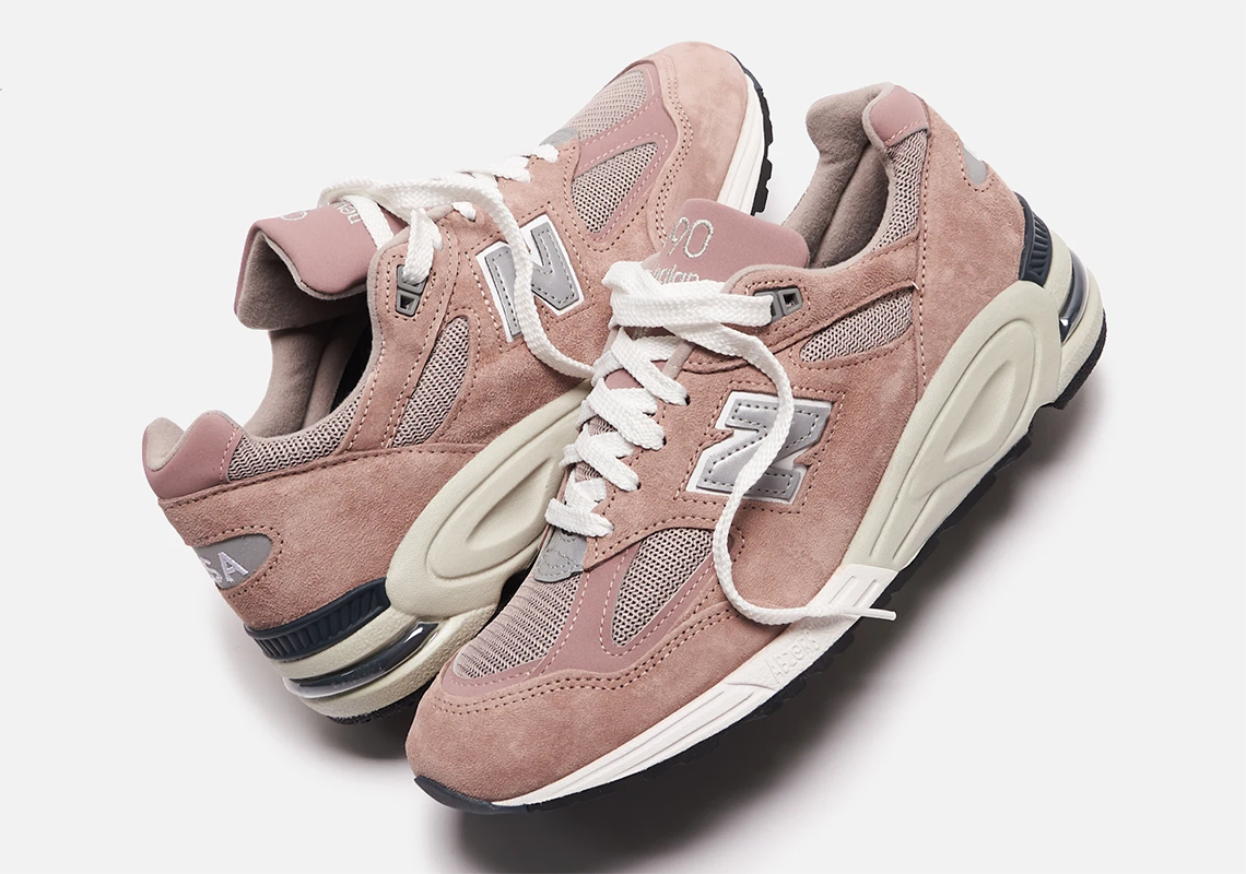 KITH's New Balance 990v2 In Dusty Pink Is Completely Sold Out