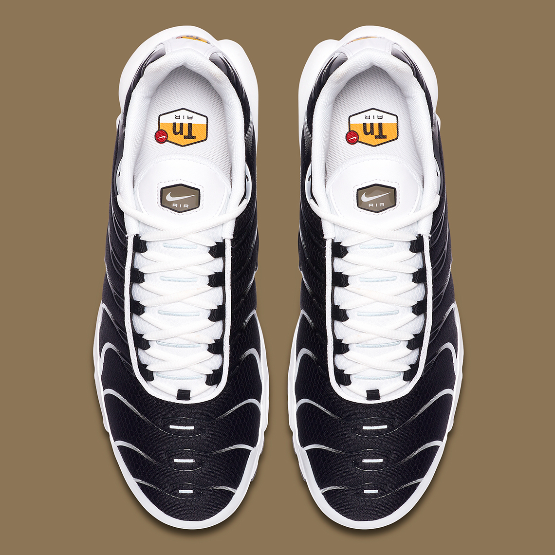 Nike Air Max Plus Black White Ct1094 102 2 1