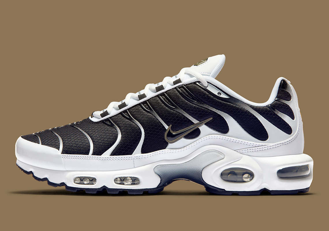 Nike Air Max Plus Black White Ct1094 102 3 1