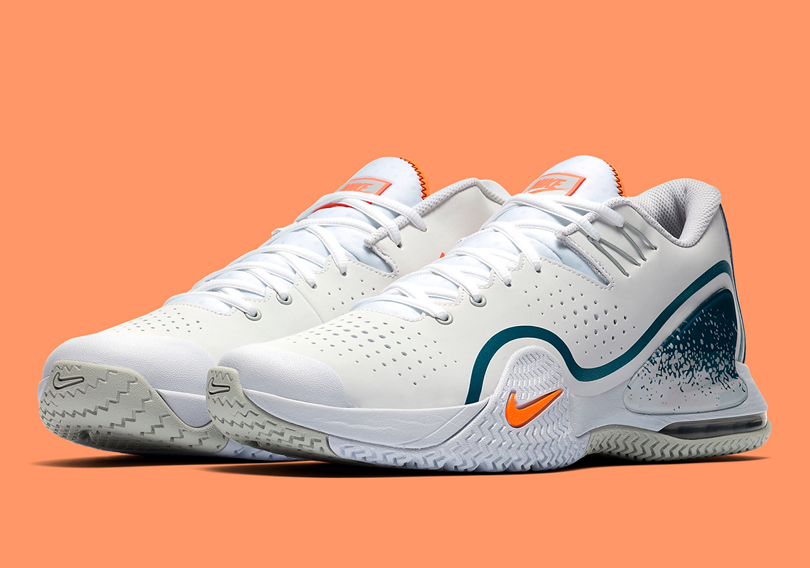 Nikecourt Tech Challenge 20 Clay Blue Release Info 1