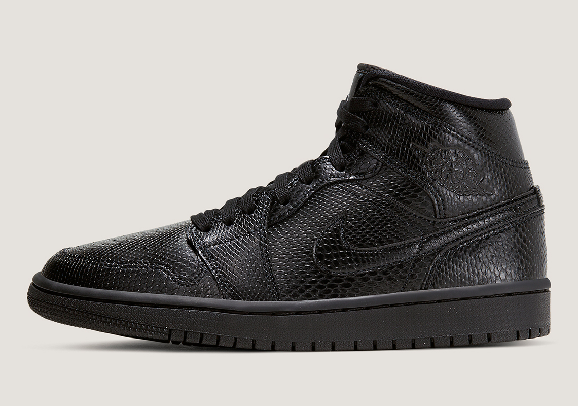 Air Jordan 1 Mid Black Snakeskin Bq6472 010 1