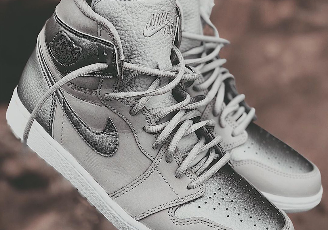 First Look At The Japan Exclusive Air Jordan 1 “Neutral Grey”