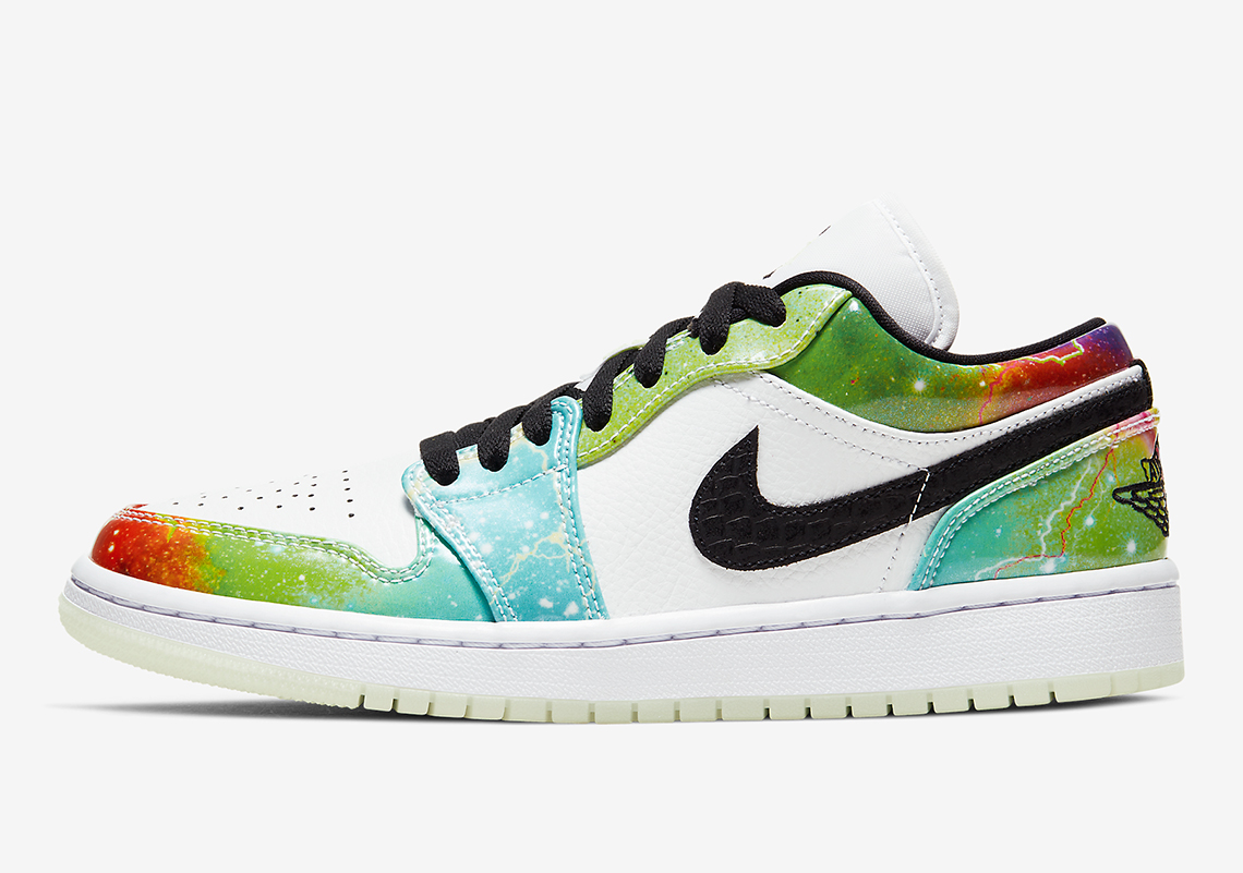 Air Jordan 1 Low Galaxy Wmns Cw7310 909 6