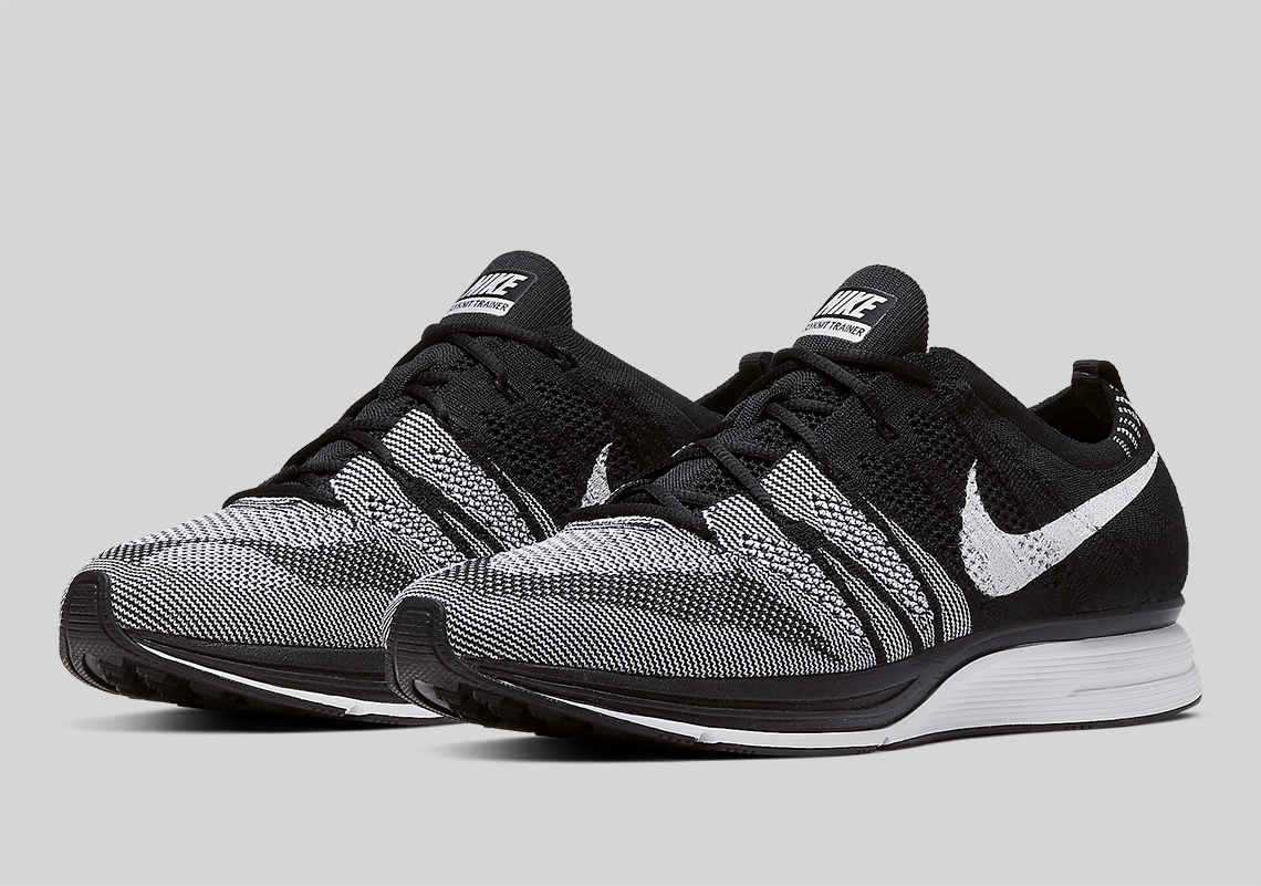 Nike Flyknit Trainer Oreo 2020 Restock 1