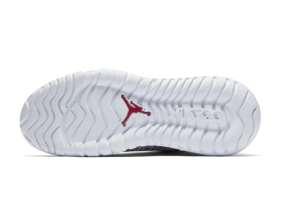 Jordan Aerospace 720 White Black Red Flyknit 6