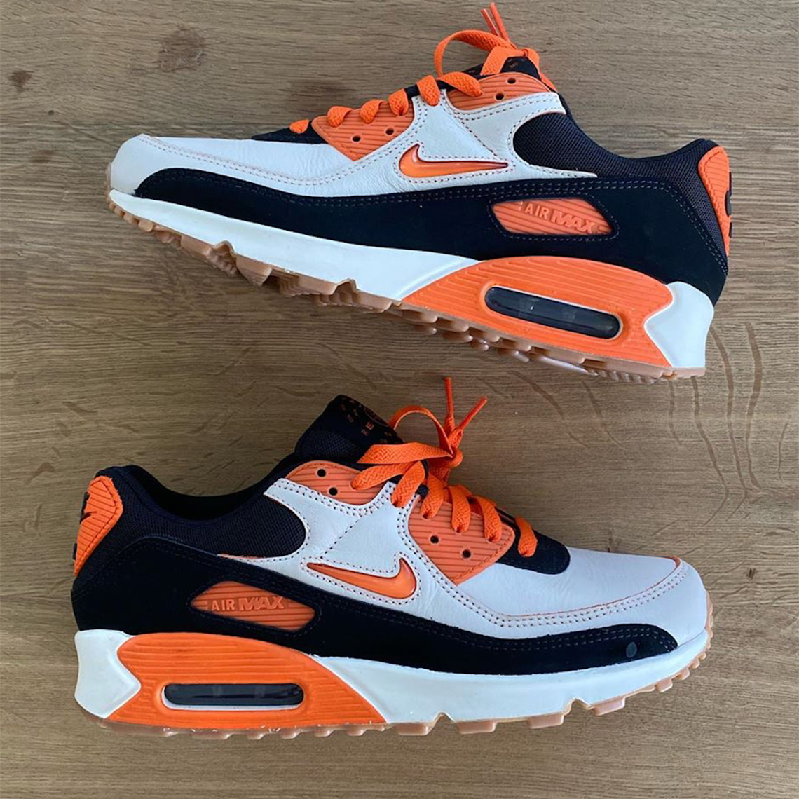 Nike Air Max 90 Home And Away Orange 1