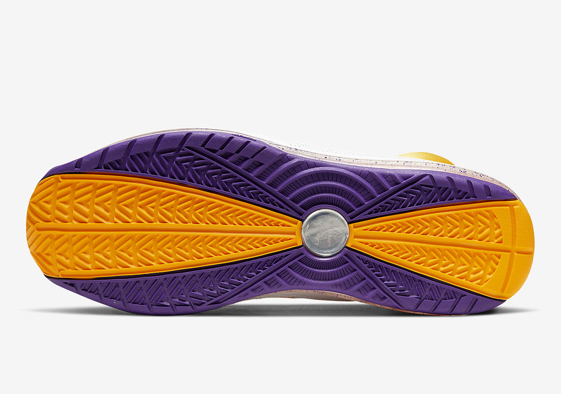 Nike Lebron 7 Media Day Lakers Cw2300 500 1